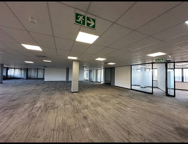 750M² OFFICE TO LET IN DORINGKLOOF